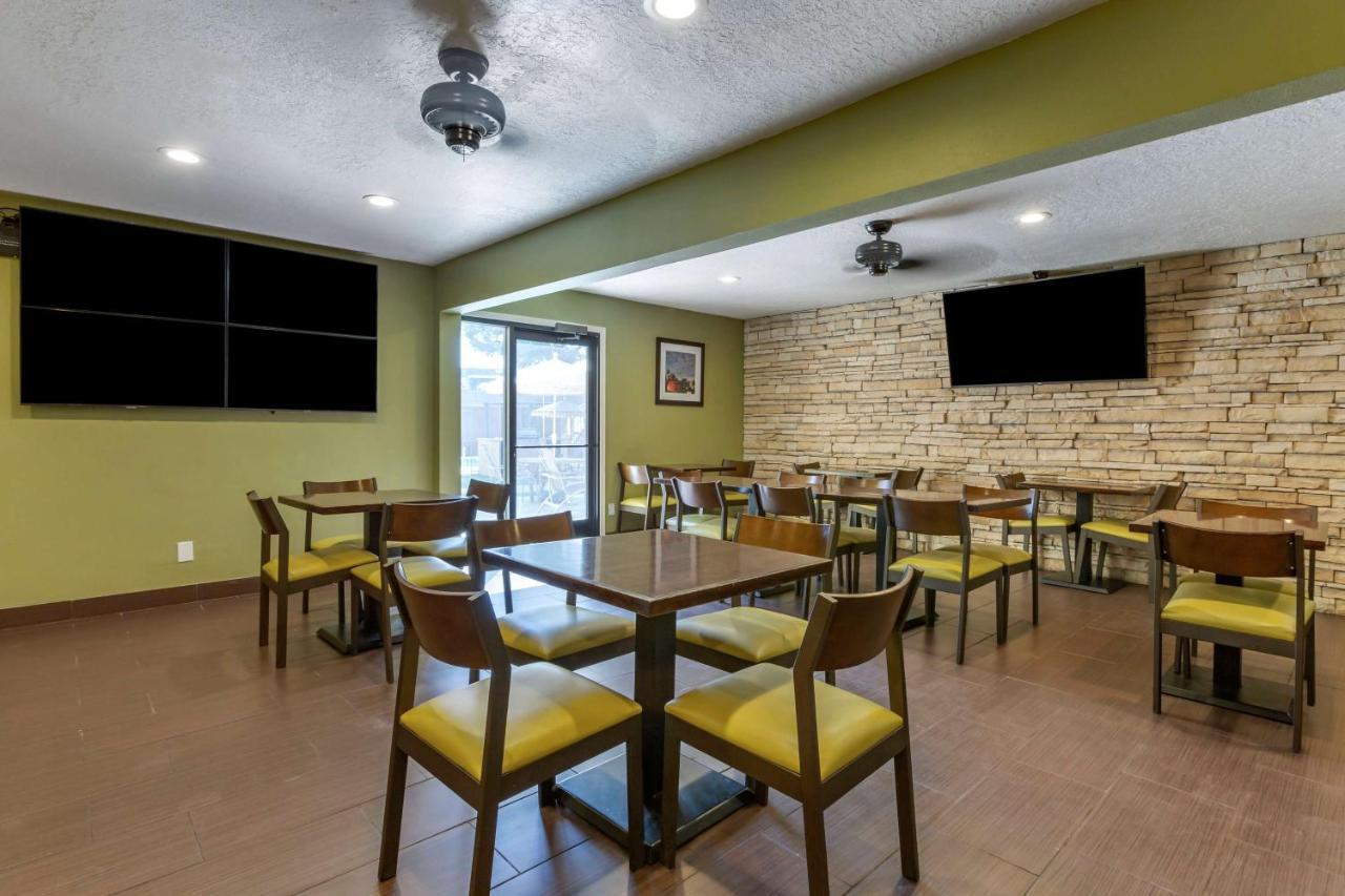 Hotel Western Airport Innsuites Hotel&suites