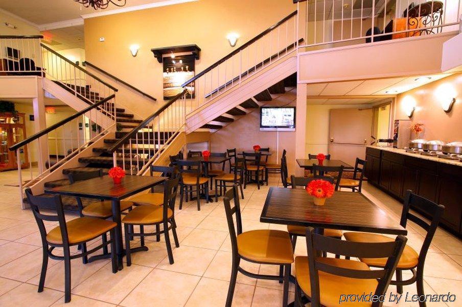 Hotel Western Airport Innsuites Hotel&suites 3*