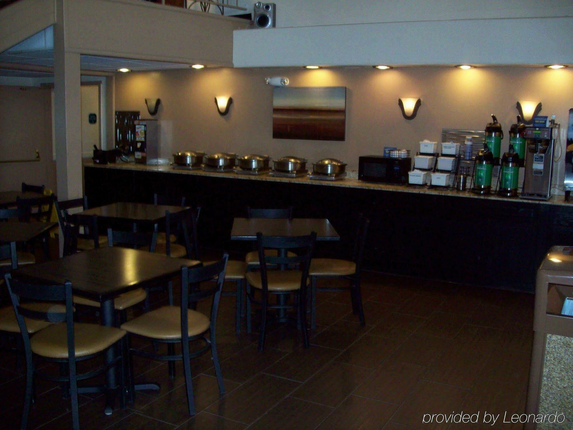 Hotel Western Airport Innsuites Hotel&suites