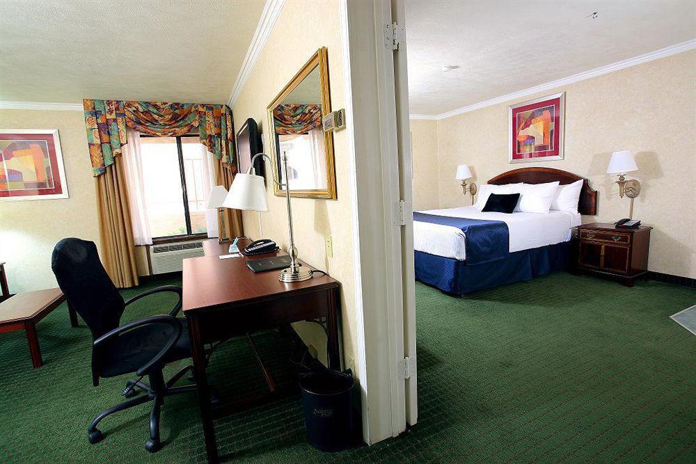 Western Airport Innsuites Hotel&suites Hotel Albuquerque